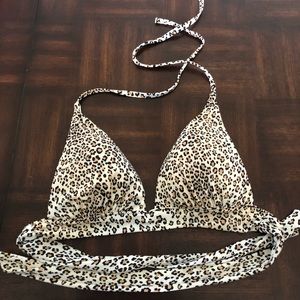 Victoria’s Secret bikini top